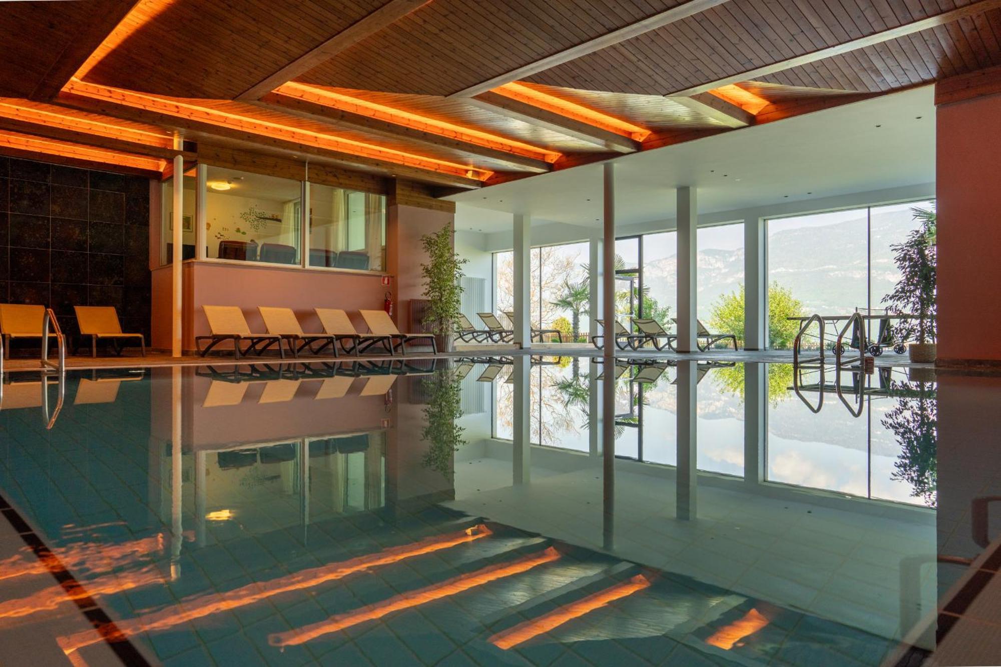 Hotel Tenz 2025 Montagna Kültér fotó