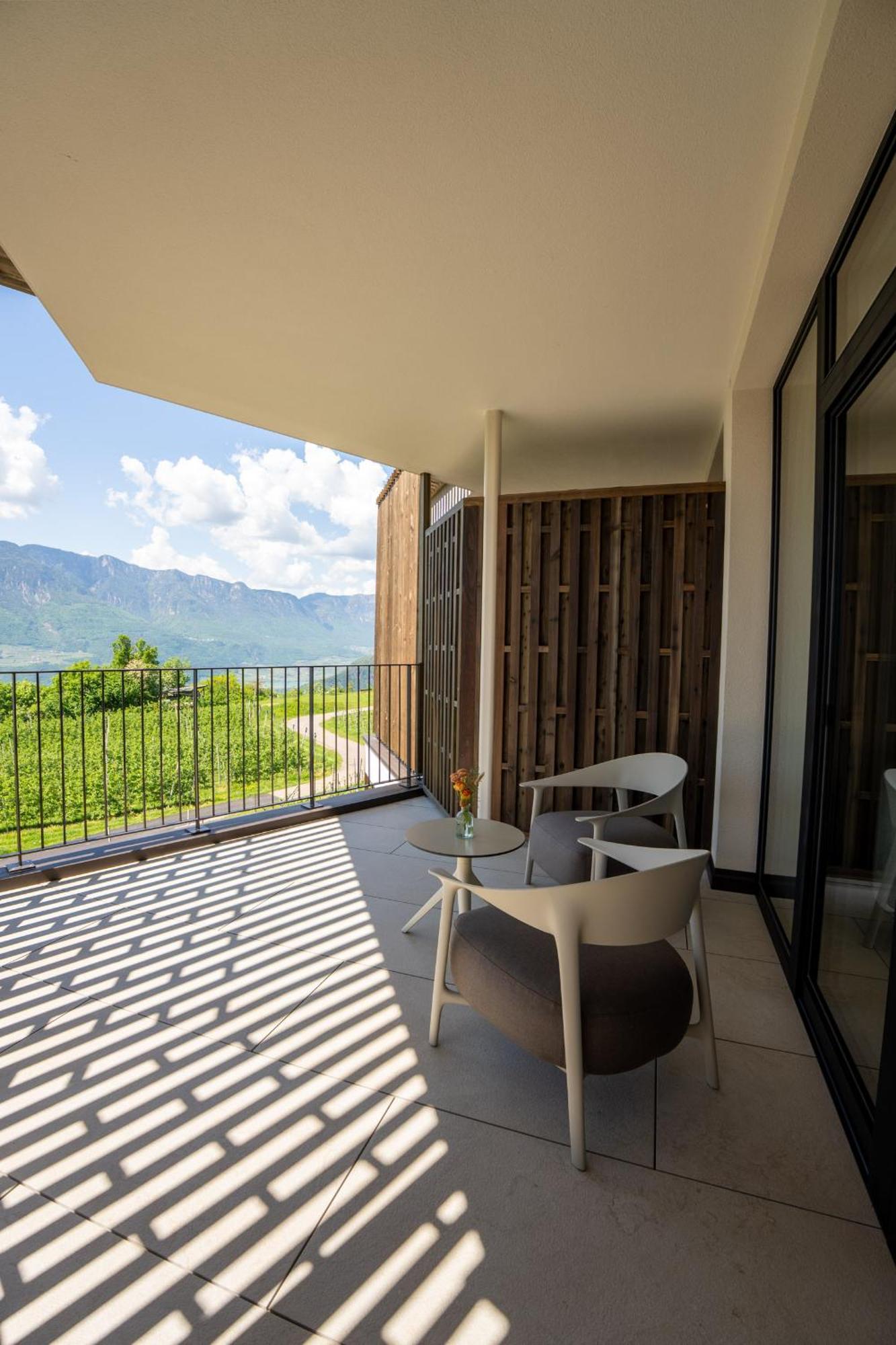 Hotel Tenz 2025 Montagna Kültér fotó