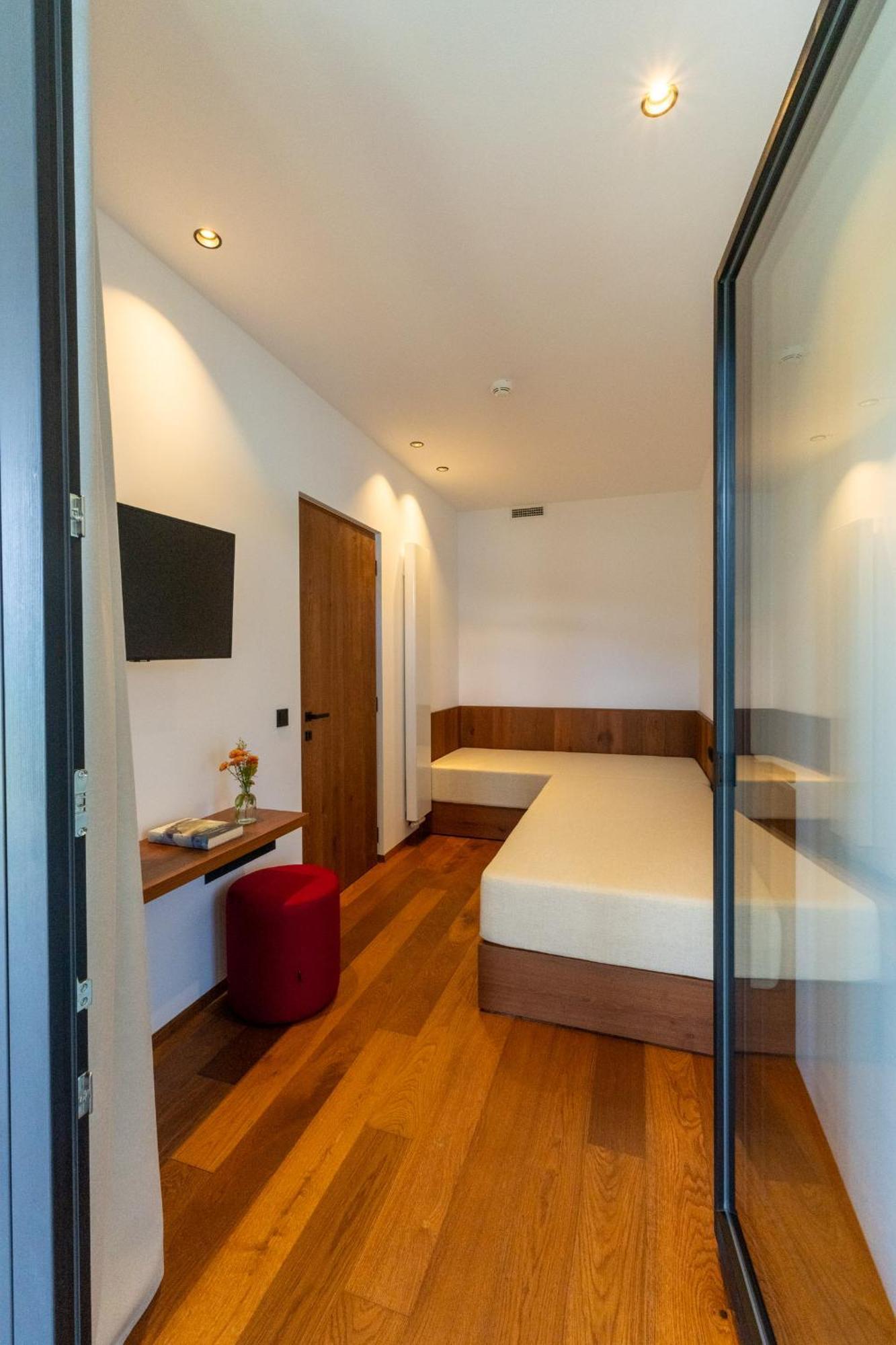 Hotel Tenz 2025 Montagna Kültér fotó
