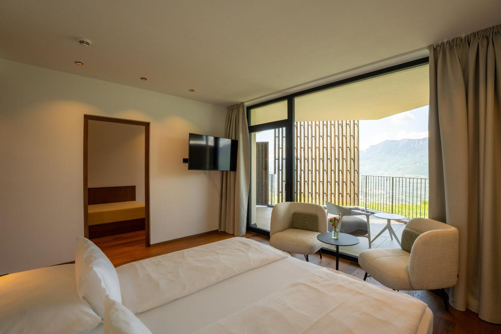 Hotel Tenz 2025 Montagna Kültér fotó