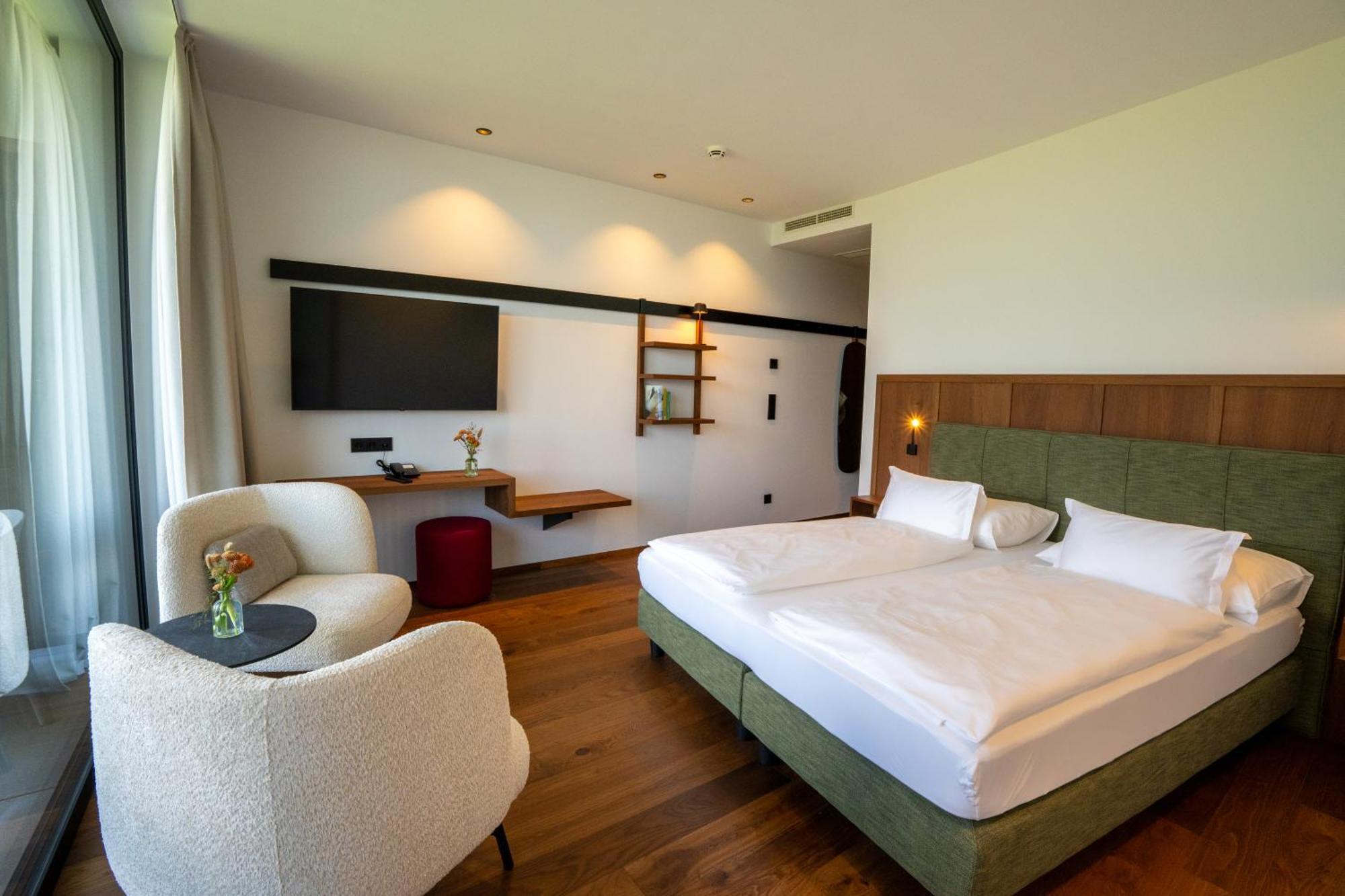 Hotel Tenz 2025 Montagna Kültér fotó