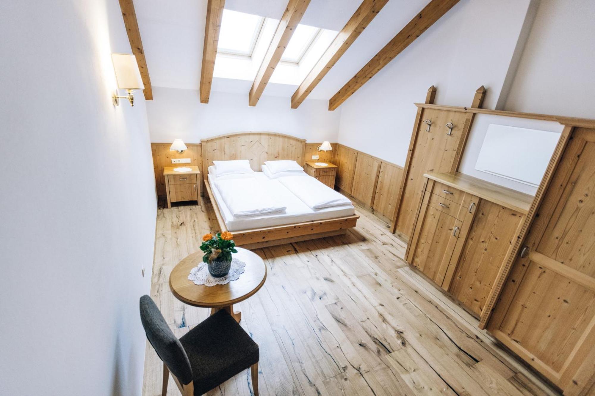 Hotel Tenz 2025 Montagna Kültér fotó