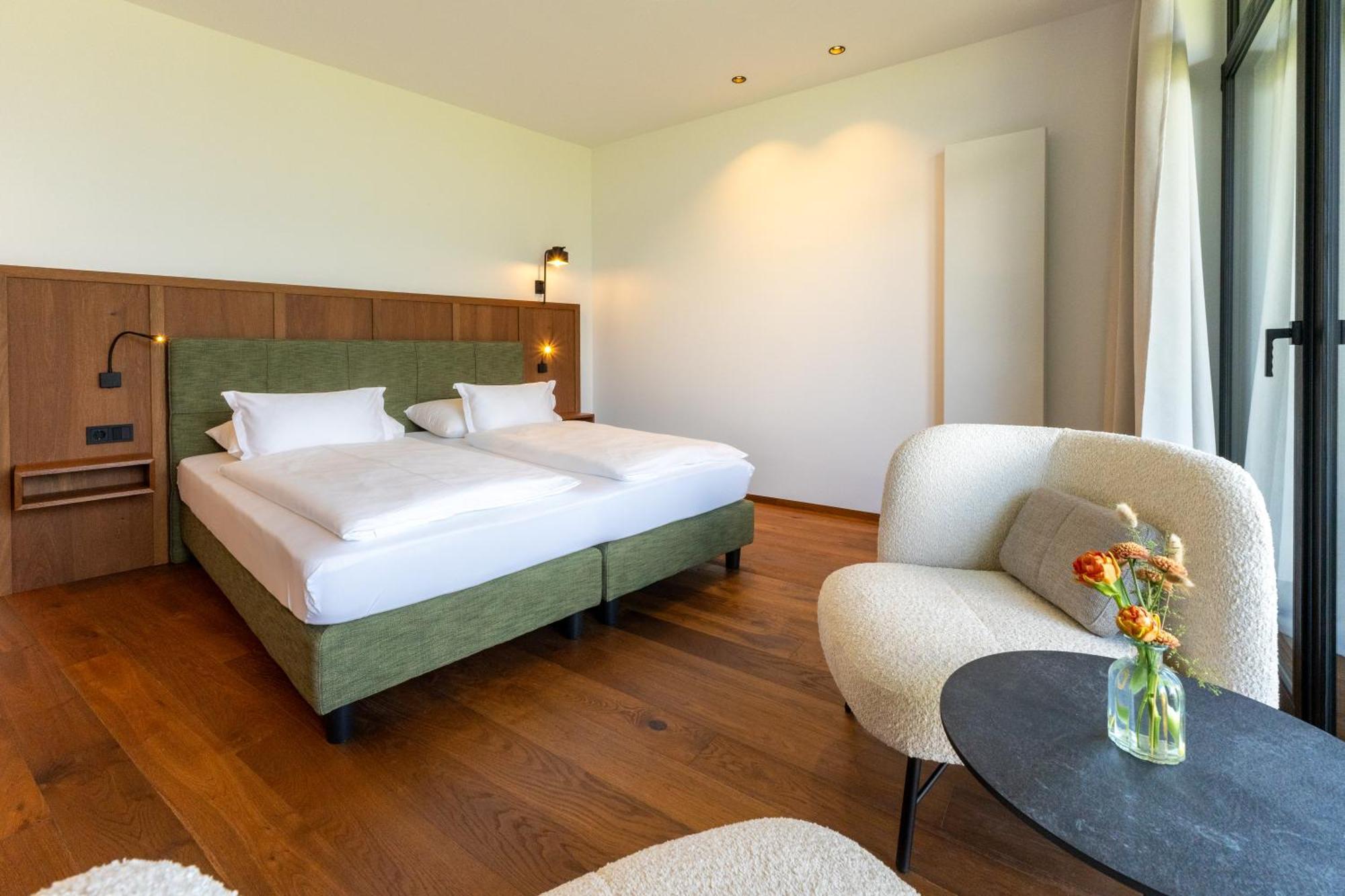 Hotel Tenz 2025 Montagna Kültér fotó